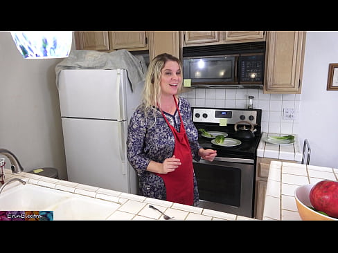 ❤️ Belle-mère qui le traie dans la cuisine avant son rendez-vous. ❤❌ Porno anal at porn fr.techkoala.top ﹏